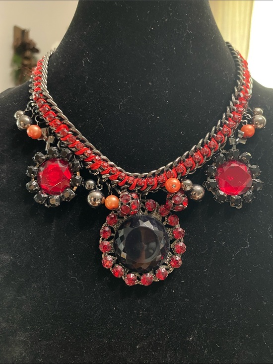 Jewelry - Red Crystal Statement Necklace on Gunmetal Chain